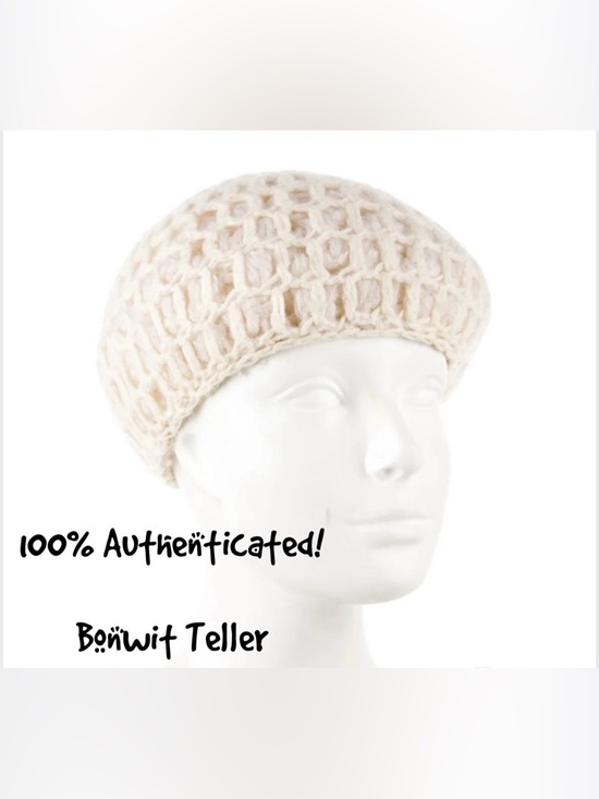 Bonwit teller Accessories - Bonwit Teller Angora White Crocheted Beret Beanie Tam